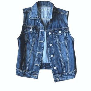 Aritzia Talula Jean Vest